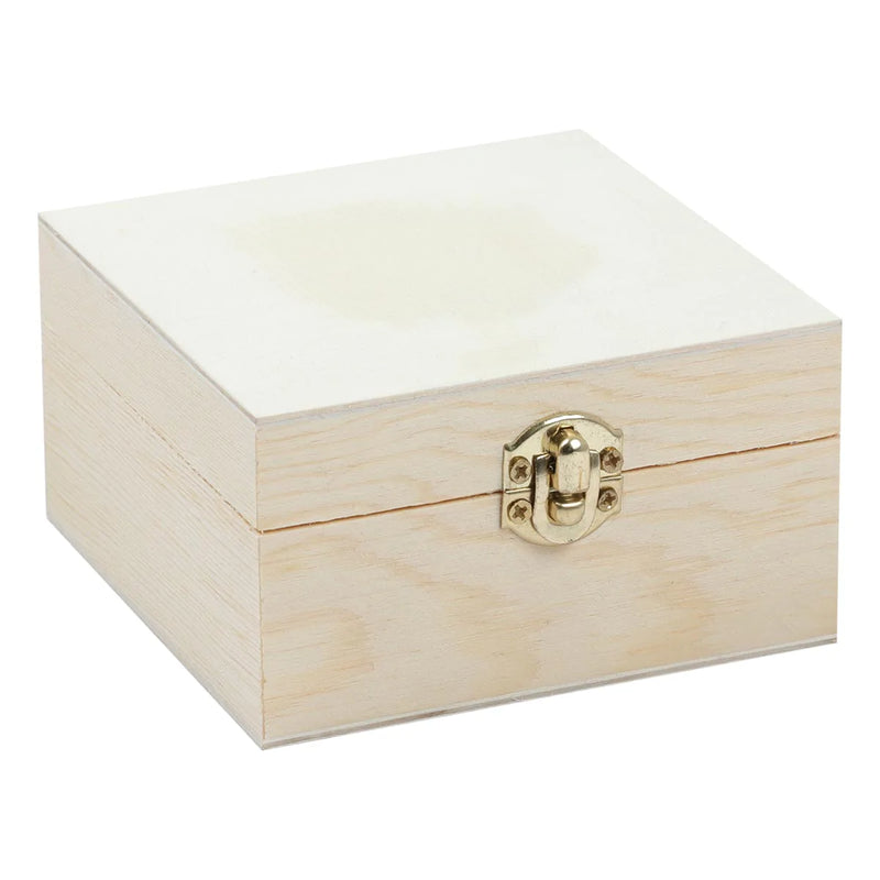 UC Square Pine/Plywood Box with Latch 10x10x5.5cm